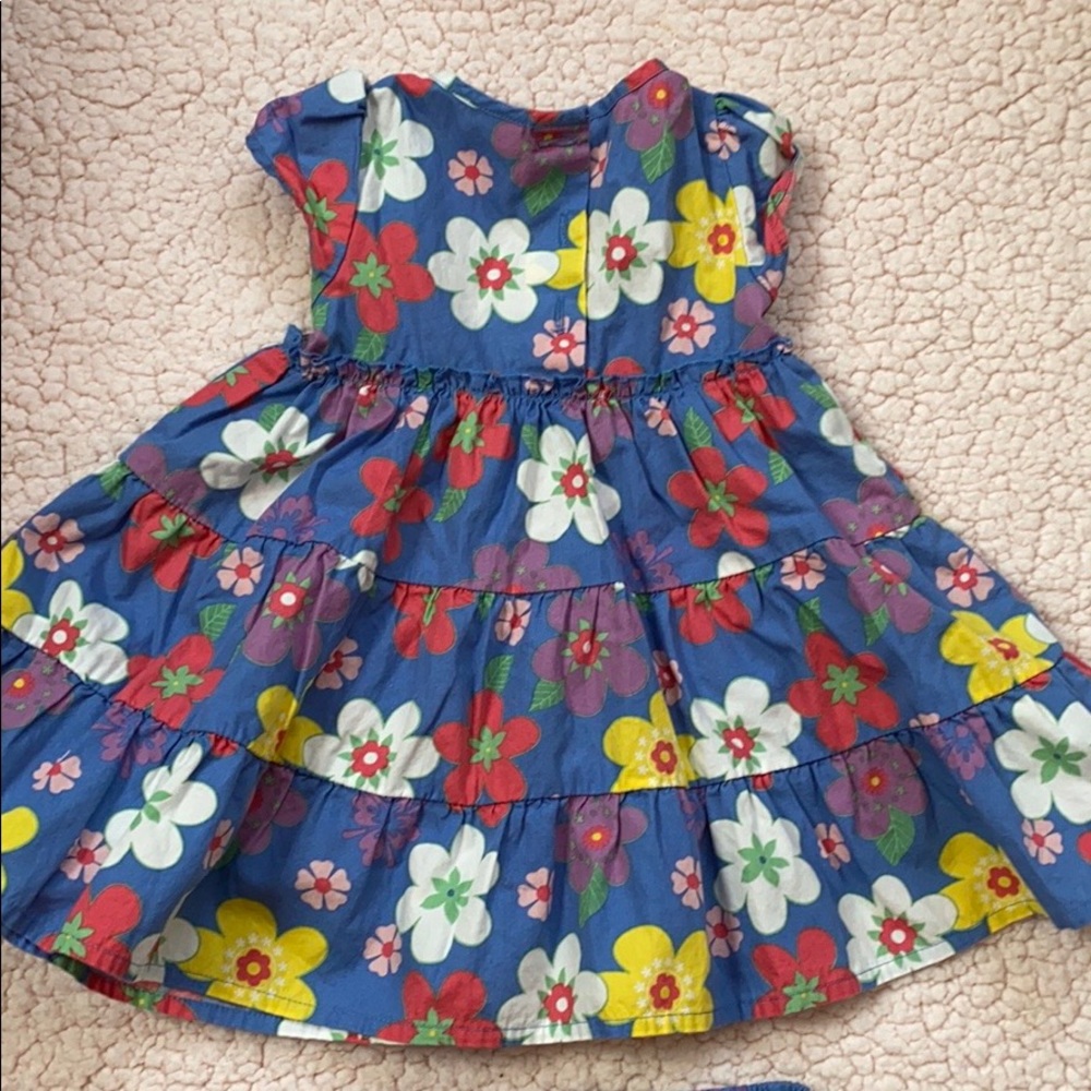 Dress - Picture 3 of 3